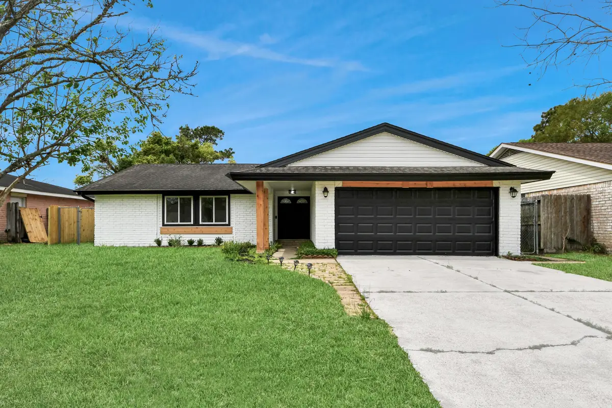 17114 Barcelona Drive, Friendswood, TX 77546 - #1