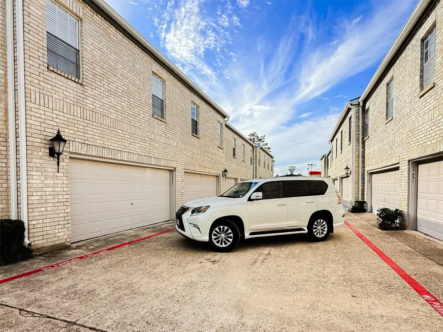 17497 Red Oak Drive #7497, Houston, TX 77090 - #3