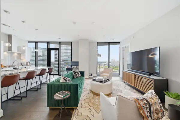 1409 Post Oak Boulevard #1903, Houston, TX 77056