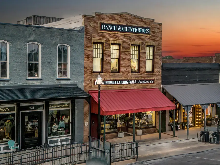 106 W Main Street, Pilot Point, TX 76258 - #2