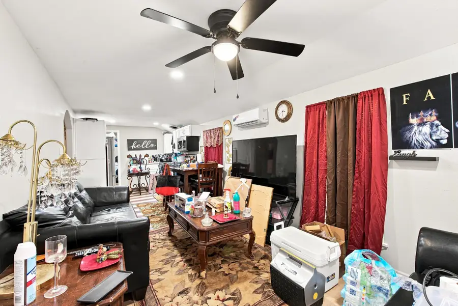 1211 W 18th Street, Bryan, TX 77803 - #2