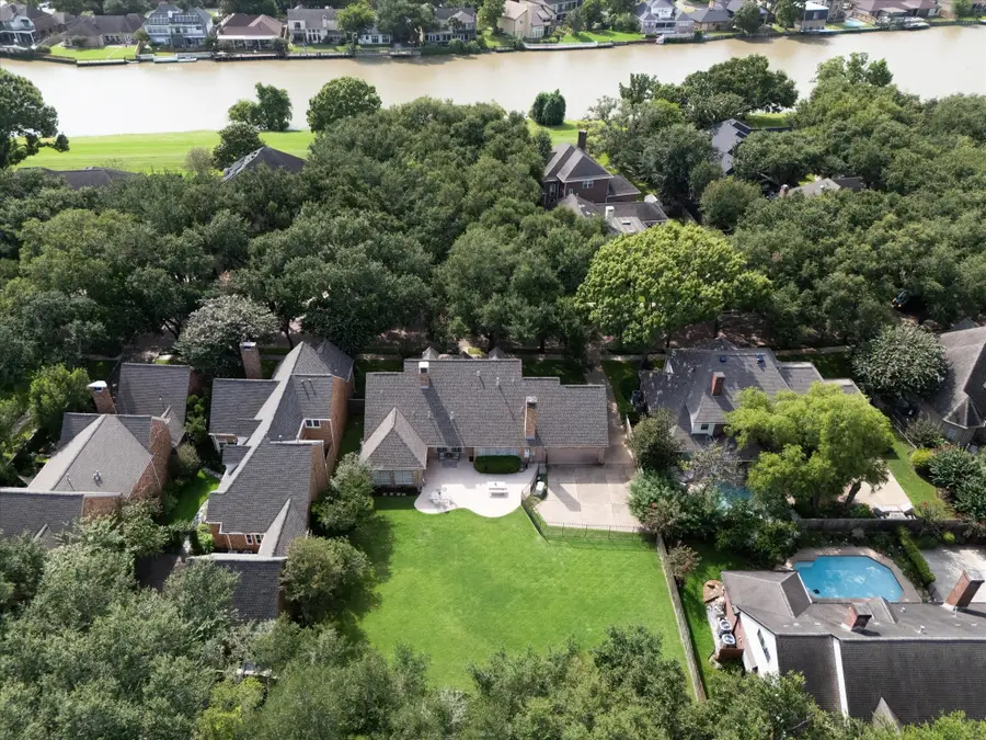 1422 Oyster Point Drive, Sugar Land, TX 77478 - #3