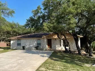 1285 Canyon Bend, Canyon Lake, TX 78133 - Image #1