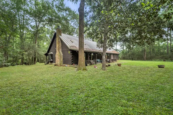 16338 Grand Flower Road, Plantersville, TX 77363