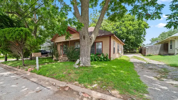 1409 Lauraine Street, Brenham, TX 77833