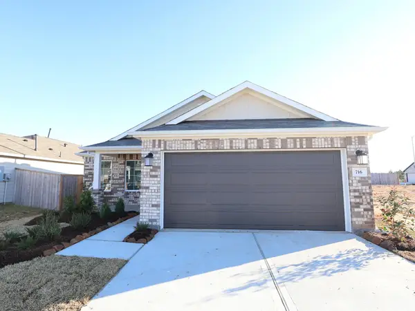 716 Hackberry Branch Court, Magnolia, TX 77354