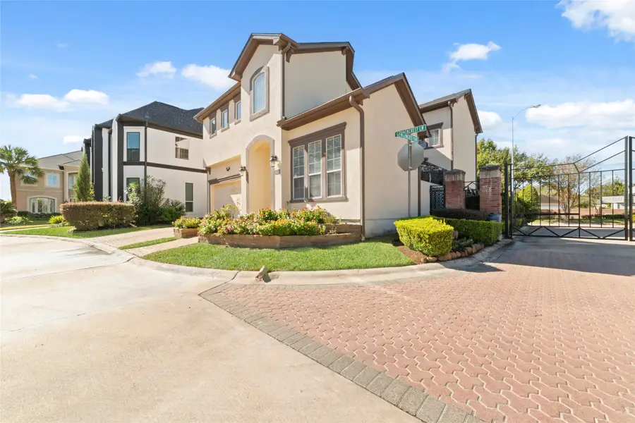 1126 Gardencrest Lane, Houston, TX 77077 - Image #3