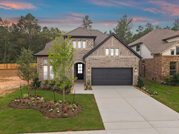 26147 Treetop Terrace Lane, Montgomery, TX 77316