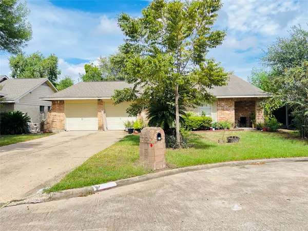 7706 Sawmill Trail, Houston, TX 77040