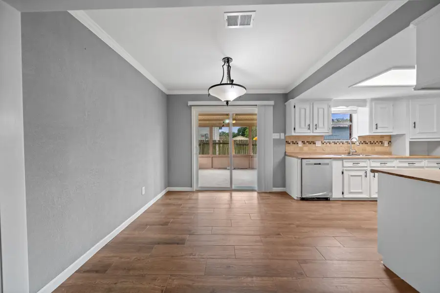 11024 San Jacinto Drive, La Porte, TX 77571 - #2