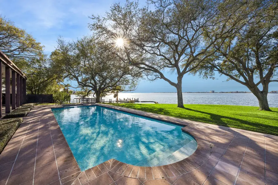 1505 Driftwood Lane, Galveston, TX 77551 - #2