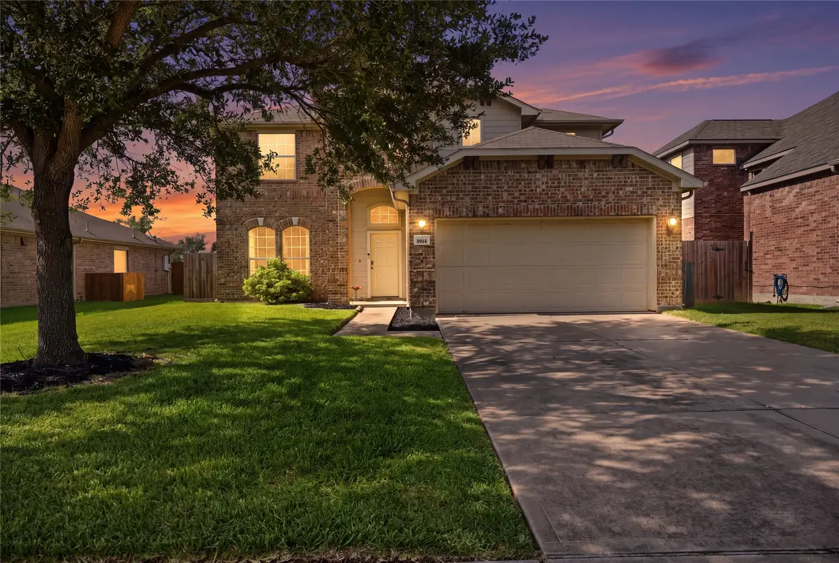 9114 Creekside Court, Hitchcock, TX 77563 - #1