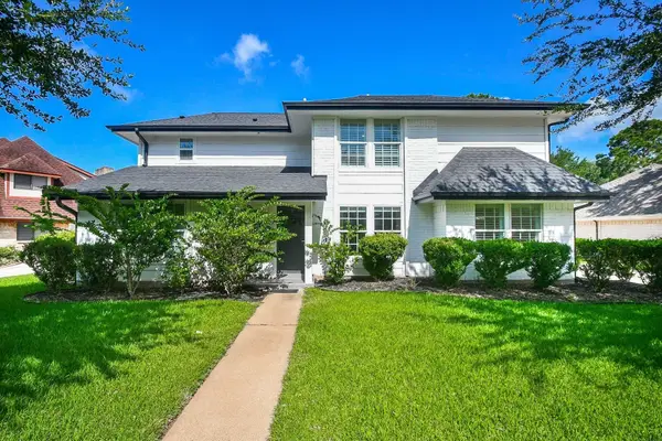 2906 Pecan Ridge Drive, Sugar Land, TX 77479
