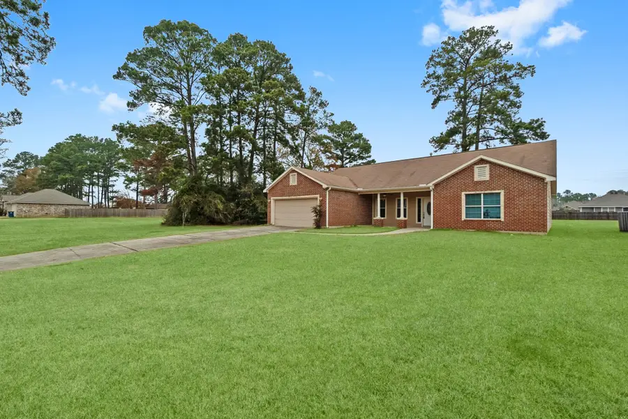 13003 Point Aquarius Boulevard, Willis, TX 77318 - Image #2