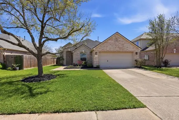 2607 Sun Cove Lane, Pearland, TX 77584