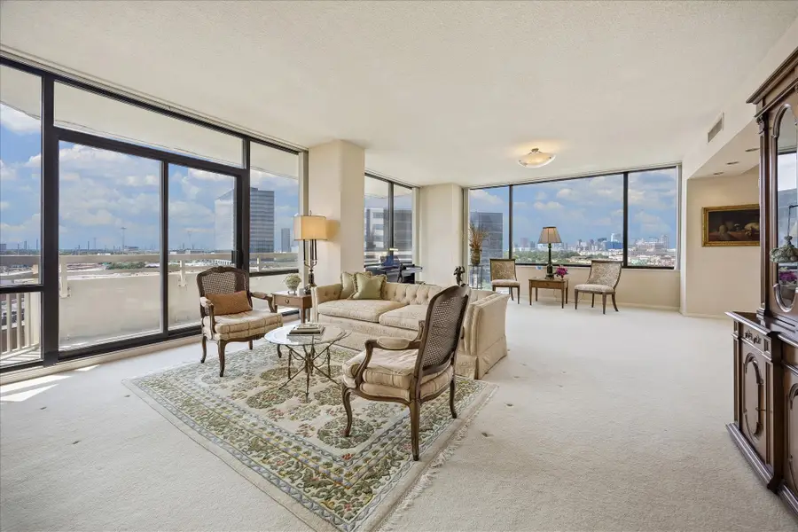 15 Greenway Plaza #9F, Houston, TX 77046 - #2