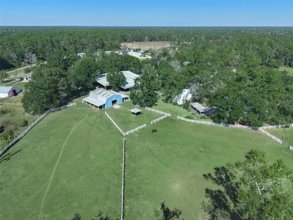28207 Dobbin Huffsmith Road, Magnolia, TX 77354