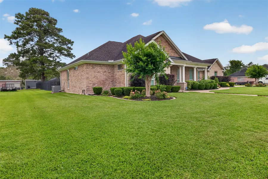 546 Meadowlark Lane, Winnie, TX 77665 - #2