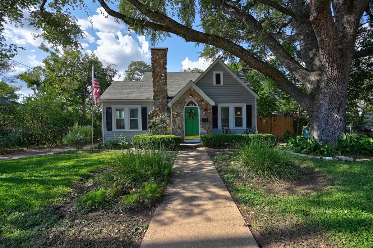 103 E Val Verde Street, Brenham, TX 77833 - #1