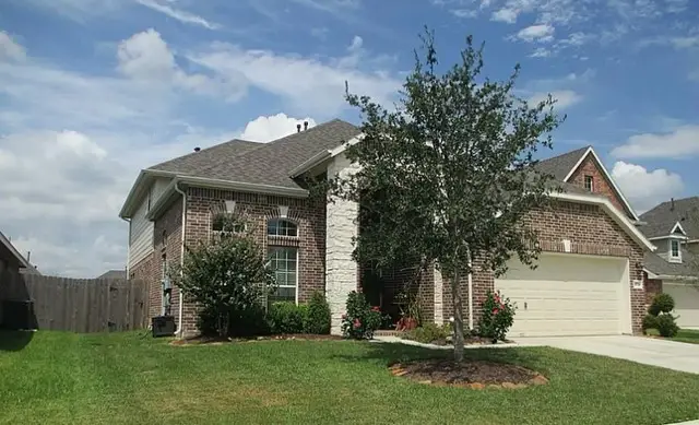 4713 High Creek Ct, Alvin, TX 77511 - #1