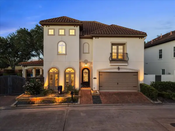 1304 Sailaway Drive, League City, TX 77573