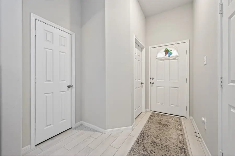 320 Emerald Thicket Lane, Huffman, TX 77336 - Image #3