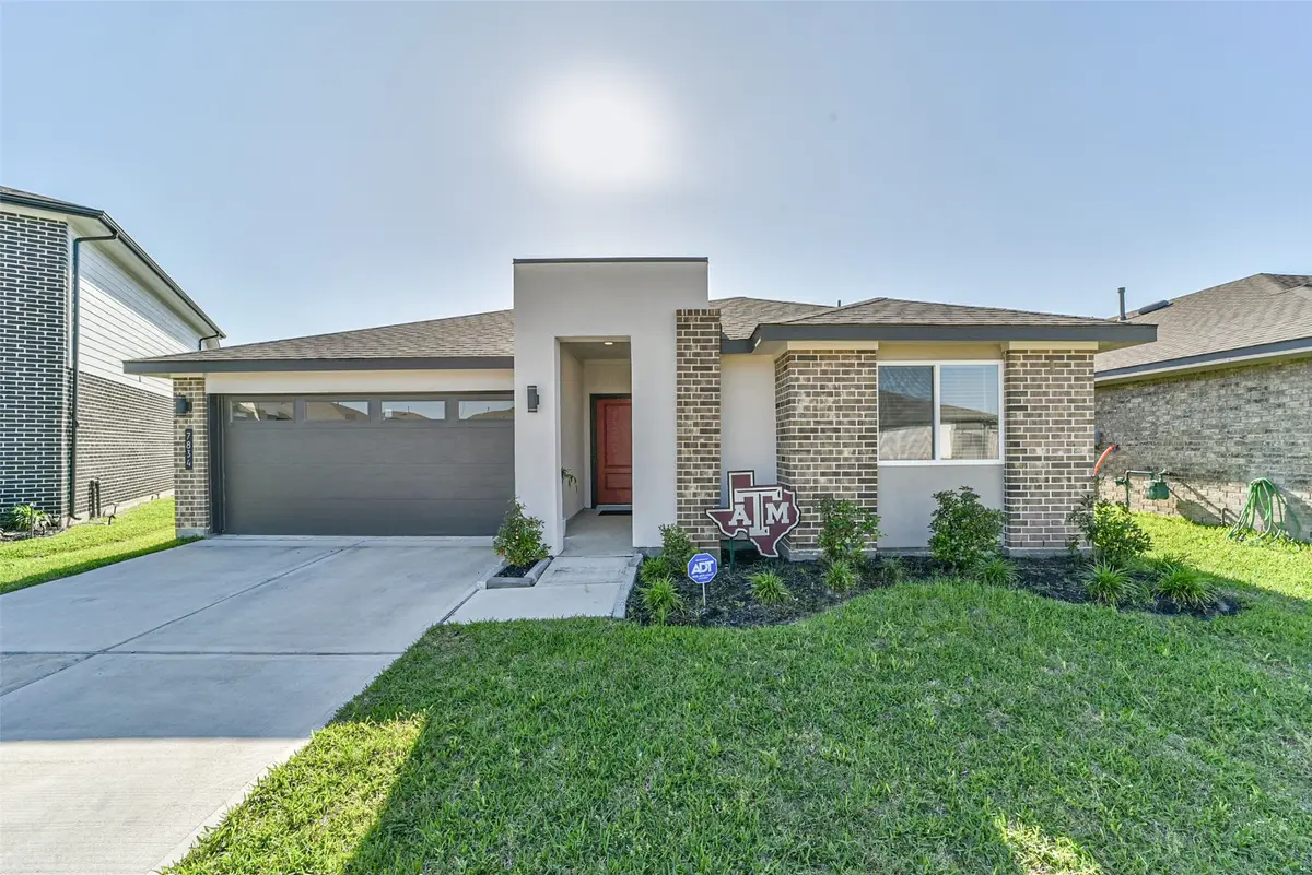 7834 Golden Rubia Lane, Rosharon, TX 77583 - #1