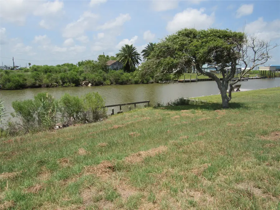 14482 Albacore Street, Sargent, TX 77414 - #2