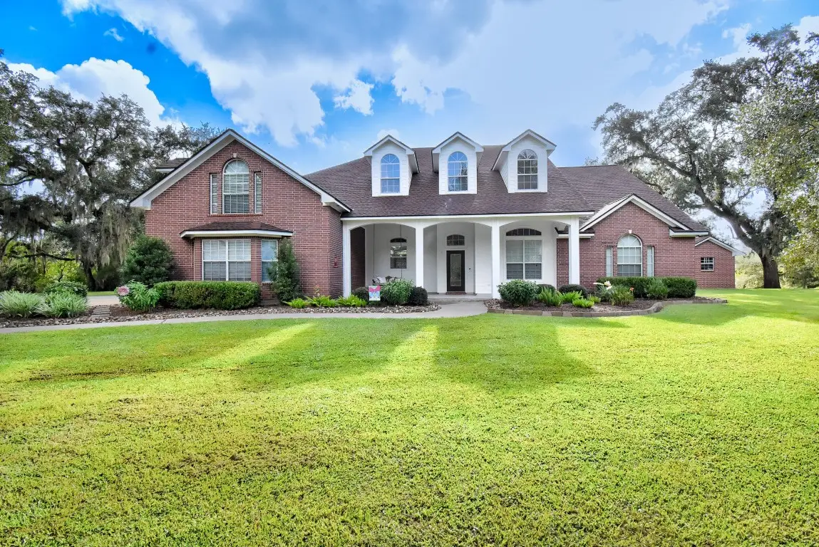 7547 County Road 684d, Sweeny, TX 77480 - #1