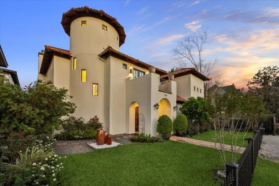 838 Ashland Street, Houston, TX 77007 - #2