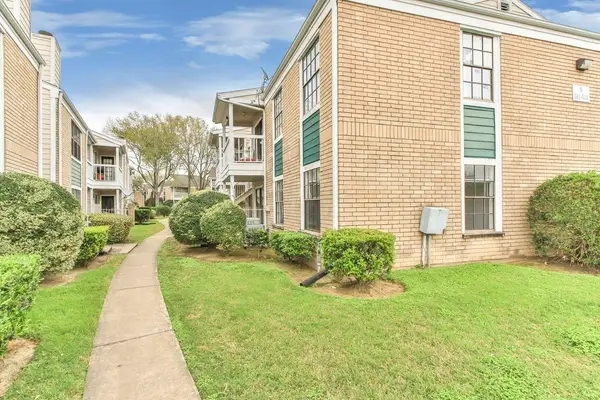 12660 Ashford Point Drive #511, Houston, TX 77082