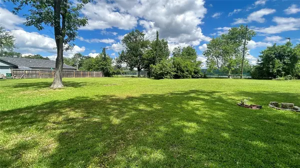 8700 Valley View Lane, Houston, TX 77074