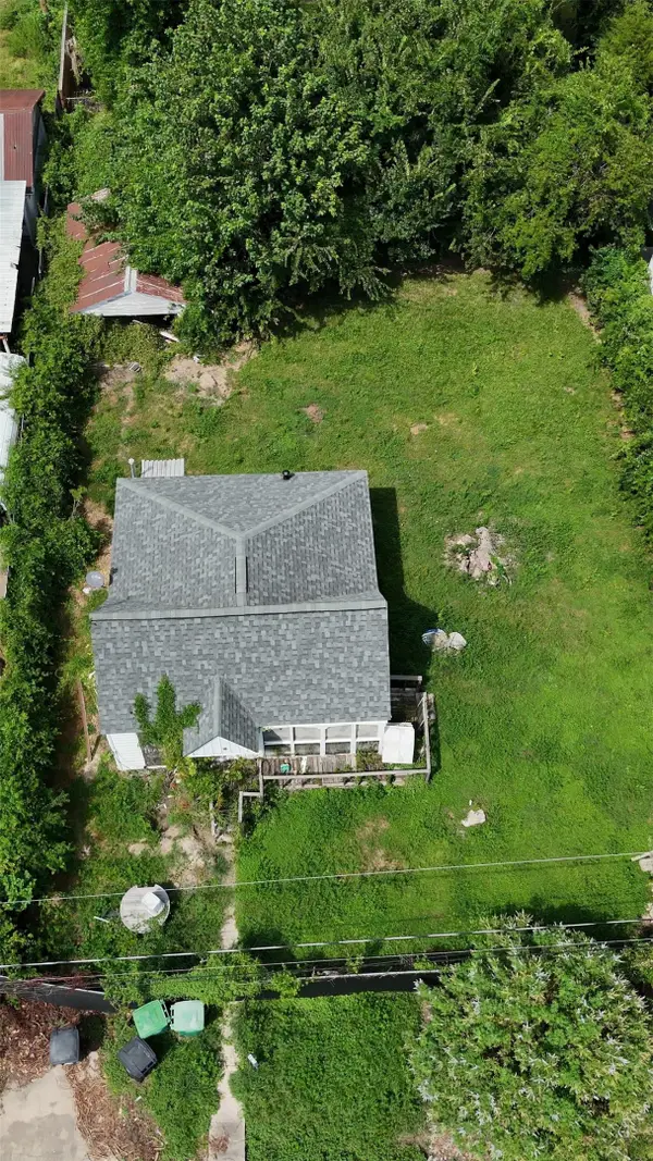 403 Sikes Street, Houston, TX 77018