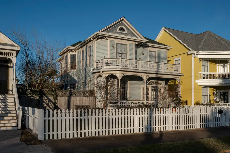 1515 24th Street, Galveston, TX 77550 - #2