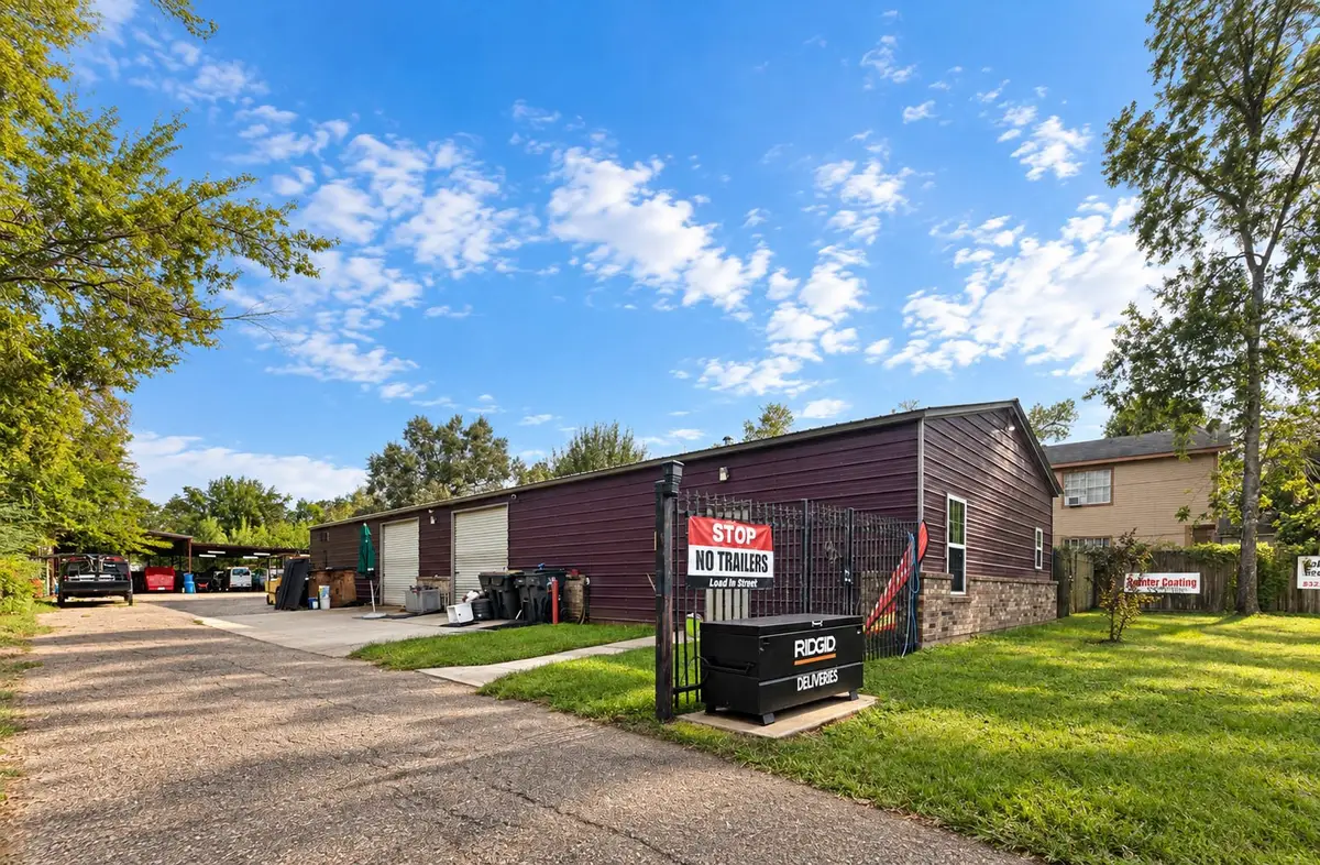 518 Columbus Road, Sealy, TX 77474 - #1