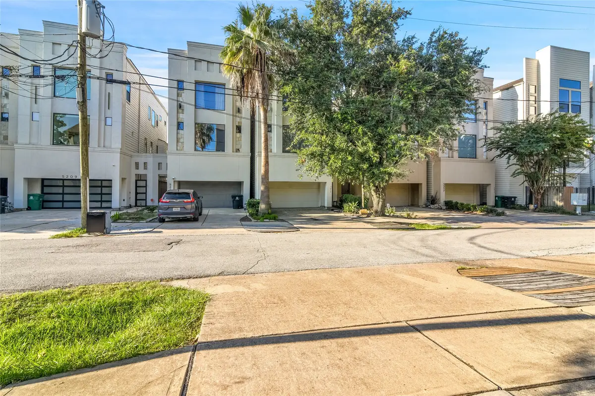 5213 Lillian Street, Houston, TX 77007 - #1