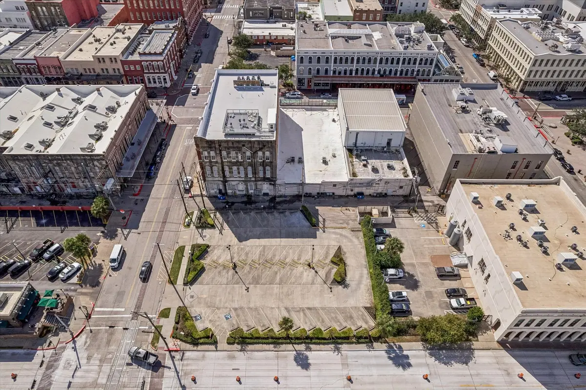 101 Kempner Avenue, Galveston, TX 77550 - #1
