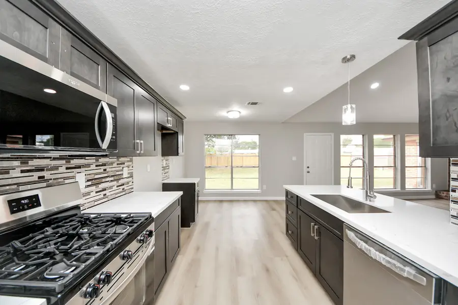 4431 Brandemere Way Street, Houston, TX 77066 - Image #3