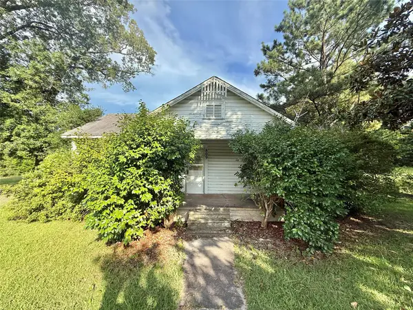 809 W Elder, Colmesneil, TX 75938
