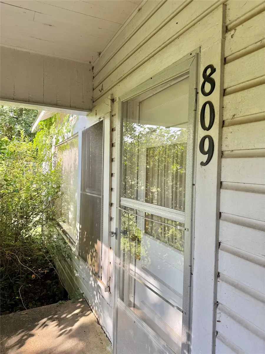 809 W Elder, Colmesneil, TX 75938 - #2
