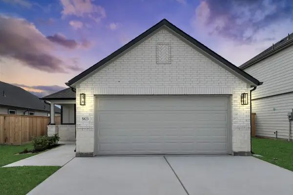 5823 Madison Trail Drive, Richmond, TX 77469