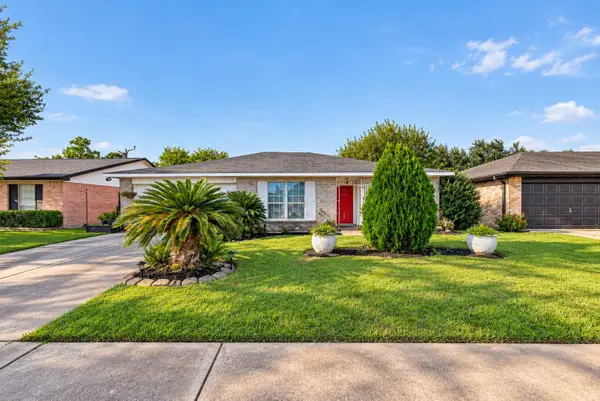5106 Ridge Manor Drive, Houston, TX 77053