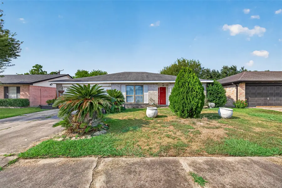 5106 Ridge Manor Drive, Houston, TX 77053 - #3