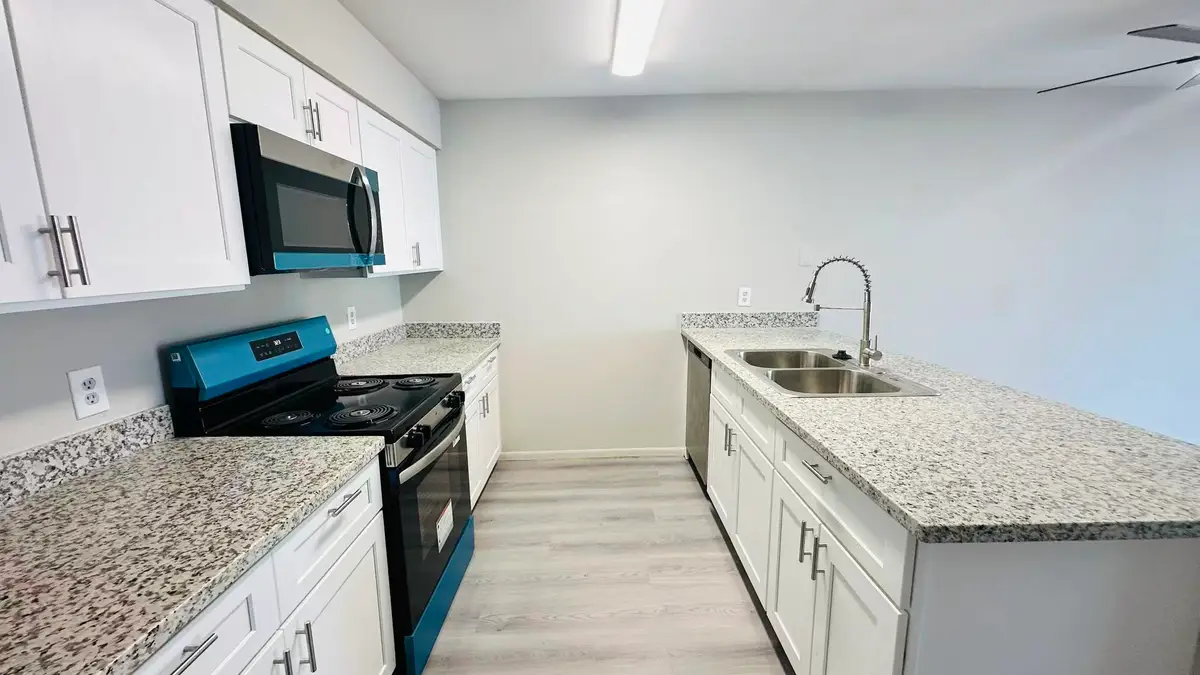 10001 Westpark Drive #86, Houston, TX 77042 - #1