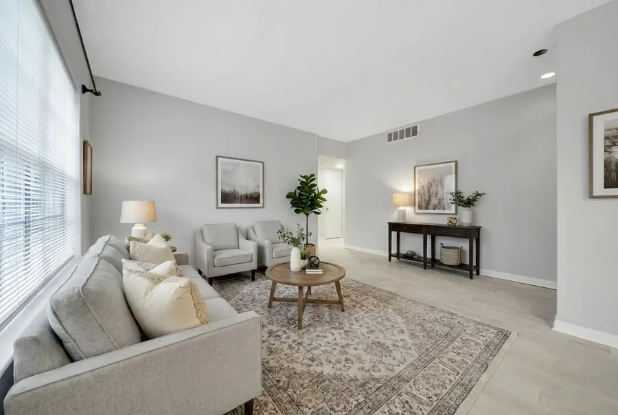 2822 Briarhurst Drive #45, Houston, TX 77057 - #2