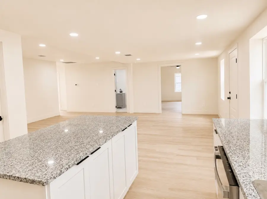 4607 Englewood Street, Houston, TX 77026 - #3
