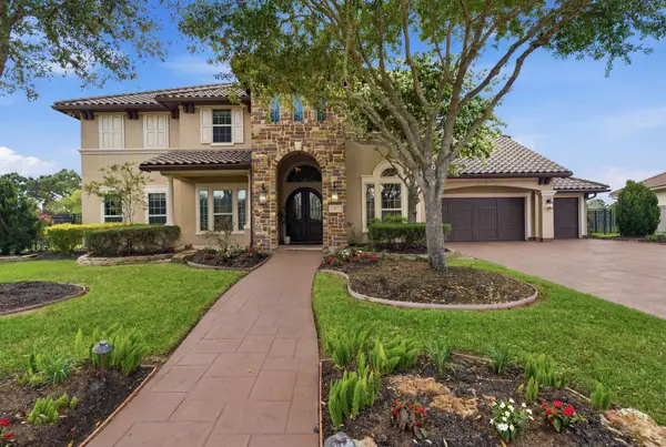 54 May Water Lane, Fulshear, TX 77441