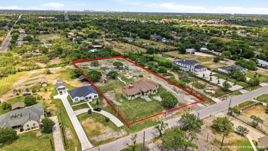 535 W Ansley Boulevard, San Antonio, TX 78221 - #2