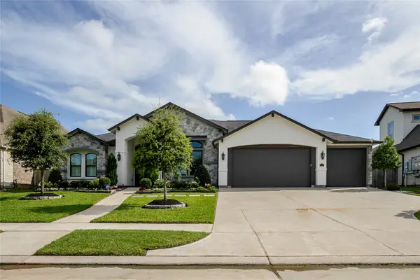 2516 Scenic Hills Drive, Friendswood, TX 77546