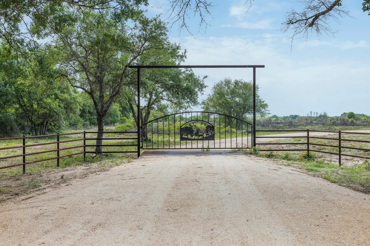 0 County Road 19, Hallettsville, TX 77964 - #1